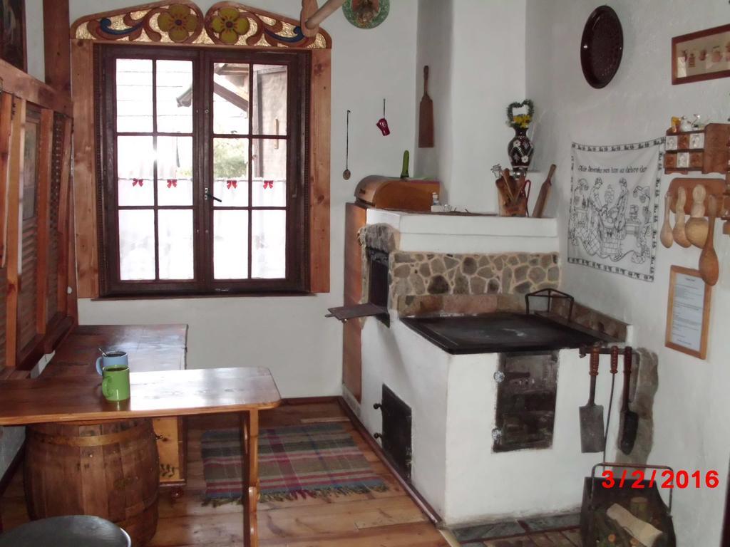 Romanticka Drevenica Liptovská Osada Exterior foto